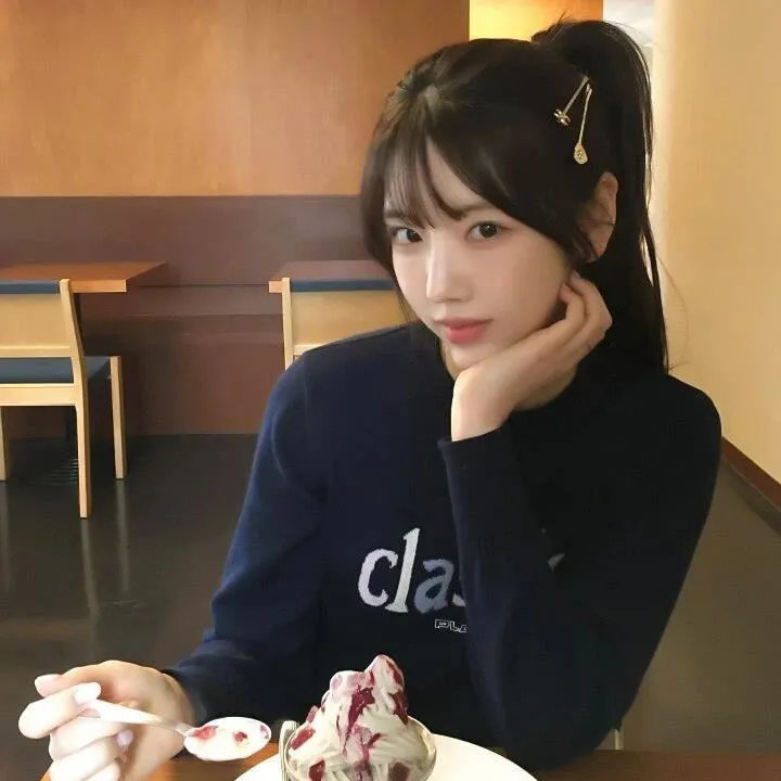 情挑玉女心